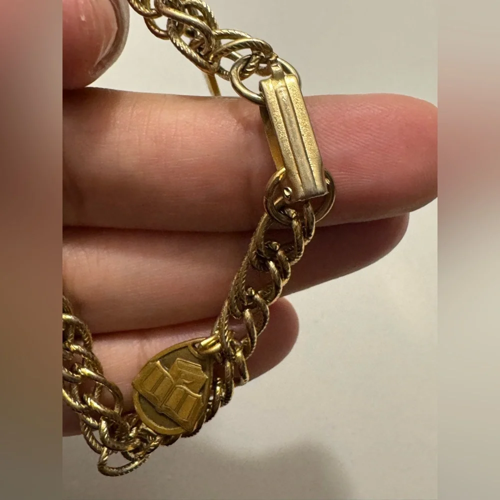 Mormon LDS Gold Tone Insight & Inspiration Charm Bracelet - Picture 9 of 9